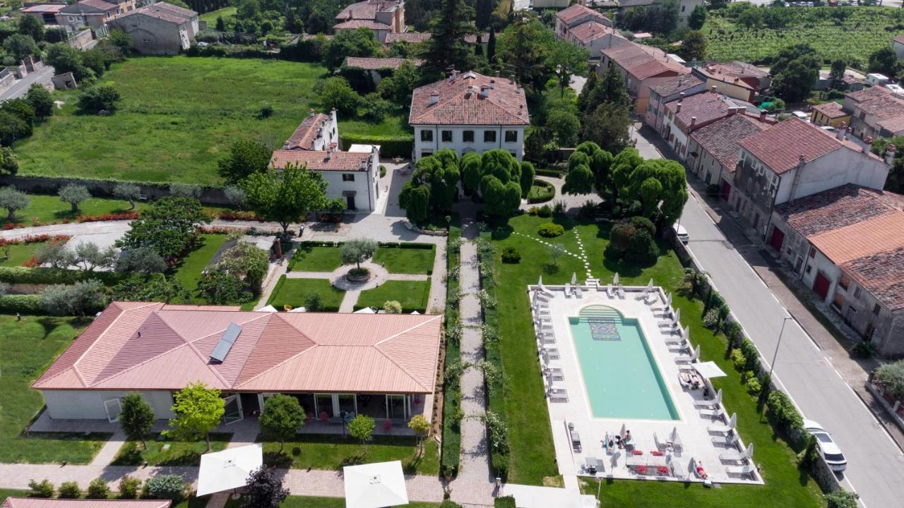 B&B Villa Nichesola Colognola ai Colli Esterno foto
